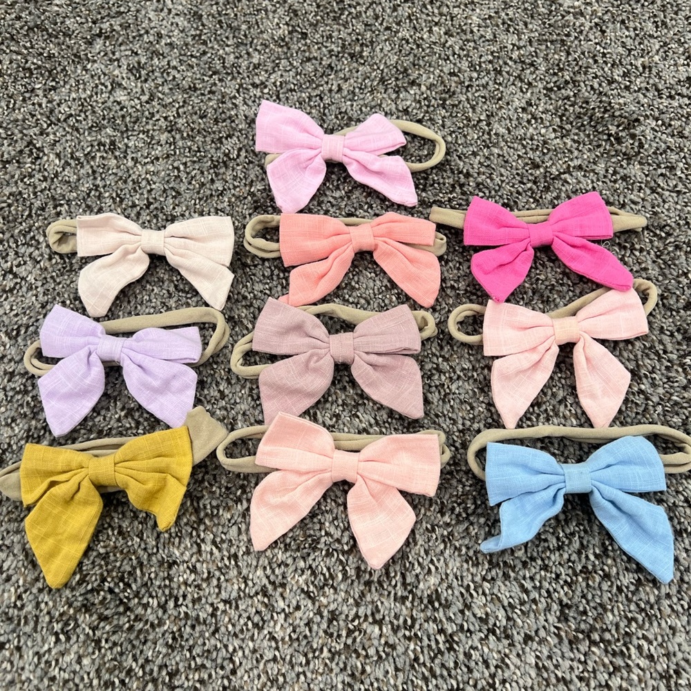 Baby girl headbands/bows